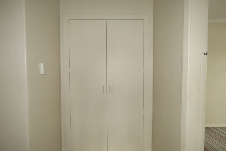 Photo of property in 5 Larsen Street, Westport, 7825