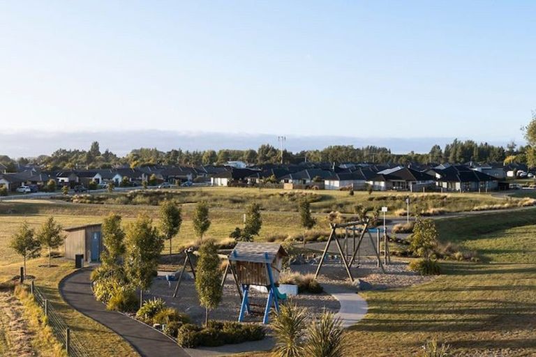 Photo of property in 7 Cousins Street, Woodend, 7691