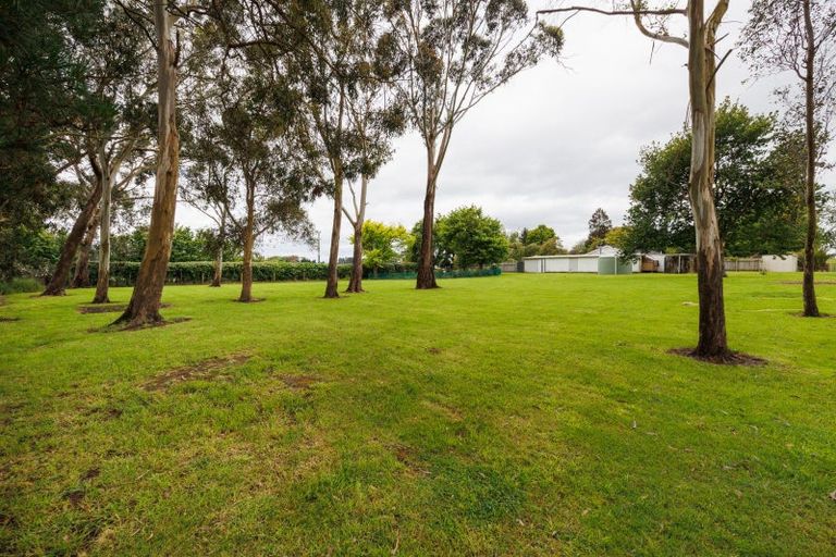 Photo of property in 329 Makirikiri Road, Crofton, Marton, 4787