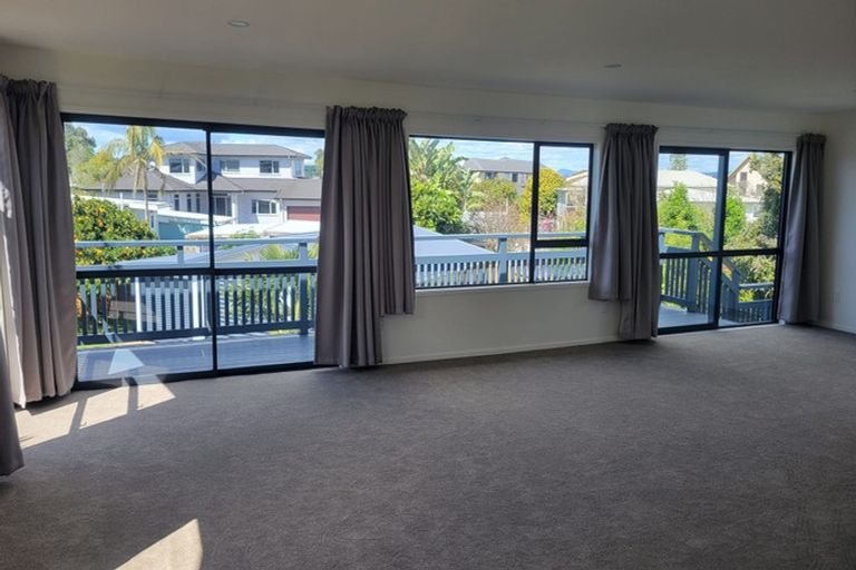 Photo of property in 14 Harbour View Road, Omokoroa, 3114