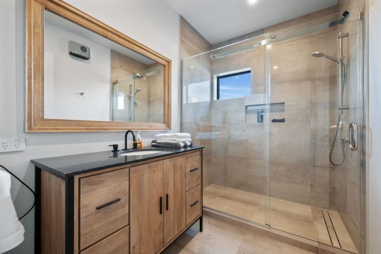 Photo of property in 22 Silverstone Drive, Cromwell, 9384