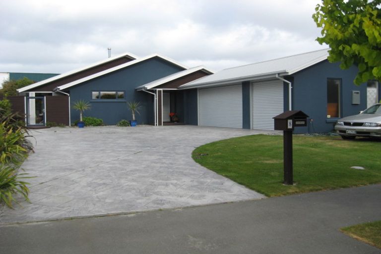 Photo of property in 8 Palm Drive, Shirley, Christchurch, 8052