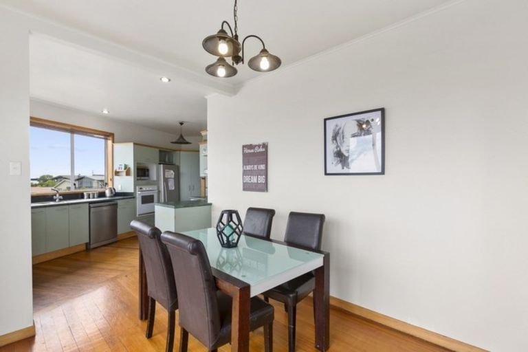 Photo of property in 11 Sutcliffe Street, Saint Clair, Dunedin, 9012