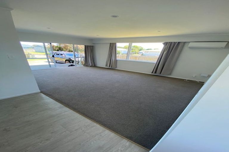 Photo of property in 86 Michael Road, Paraparaumu Beach, Paraparaumu, 5032