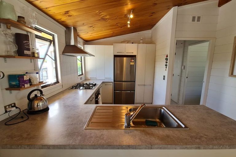 Photo of property in 140 Manly Street, Paraparaumu Beach, Paraparaumu, 5032