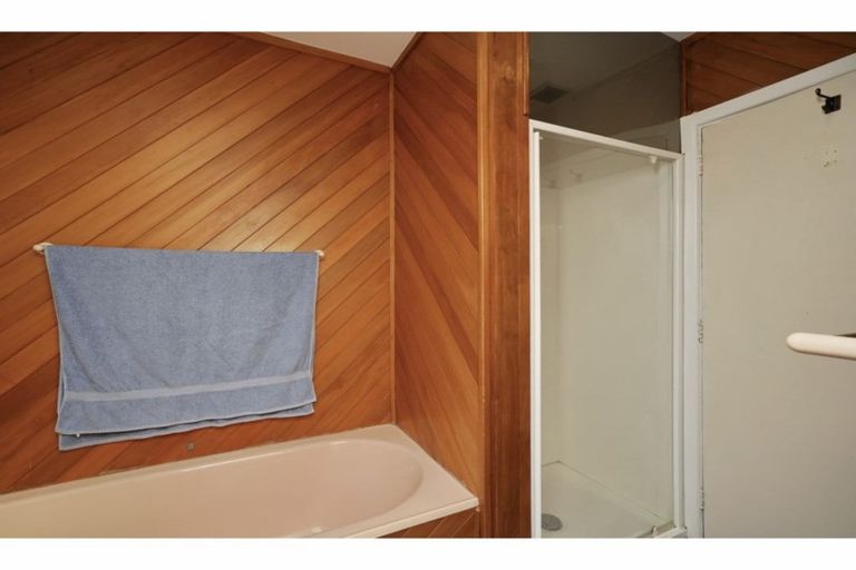 Photo of property in 95 Kendal Avenue, Burnside, Christchurch, 8053