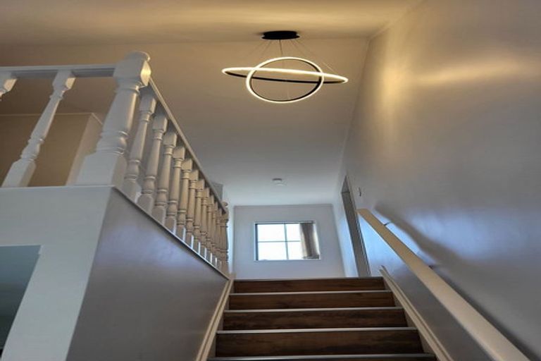 Photo of property in 30 Satara Crescent, Khandallah, Wellington, 6035