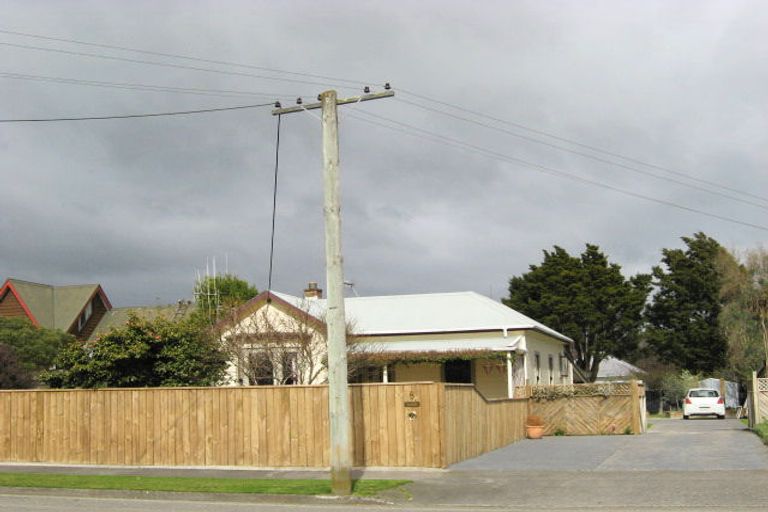 Photo of property in 8 Hereford Street, Levin, 5510