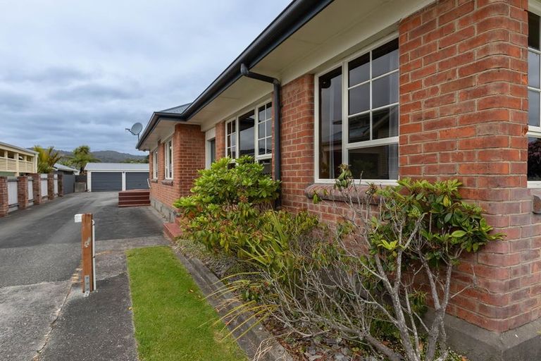 Photo of property in 1 Byron Street, Greymouth, 7805