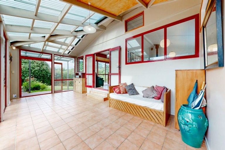 Photo of property in 15 Mangotahi Road, Thames, 3577