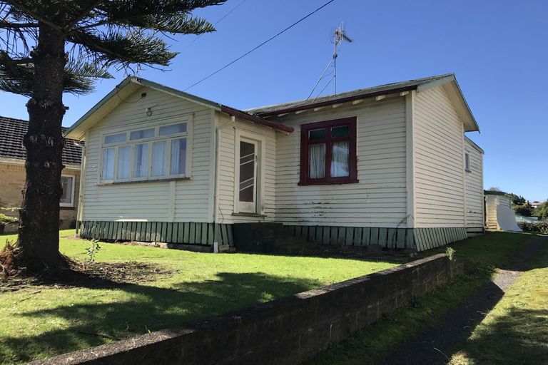 Photo of property in 204 Hakanoa Street, Huntly, 3700
