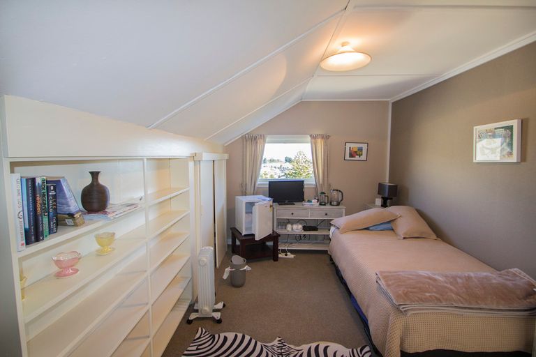 Photo of property in 140 Perth Street, Holmes Hill, Oamaru, 9401