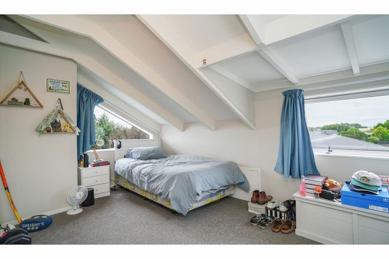 Photo of property in 66 Prospect Terrace, Newfield, Invercargill, 9812