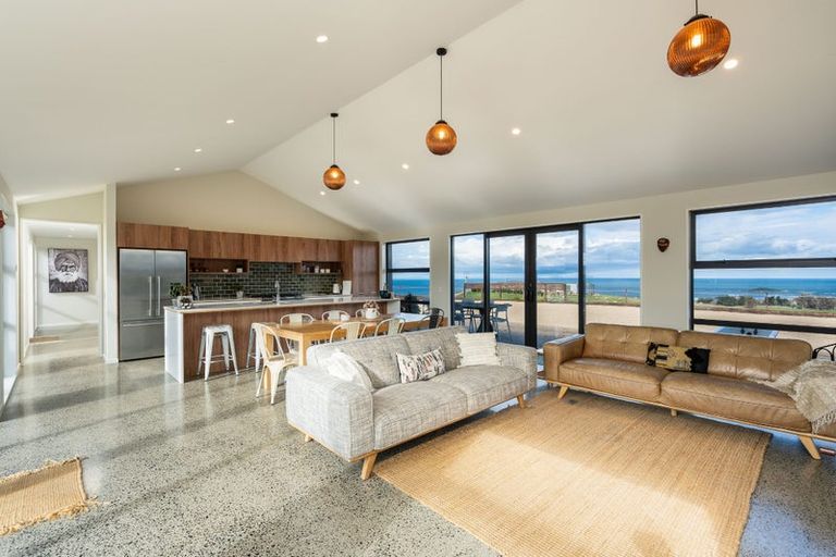 Photo of property in 272 Otokia-kuri Bush Road East, Kuri Bush, Dunedin, 9091