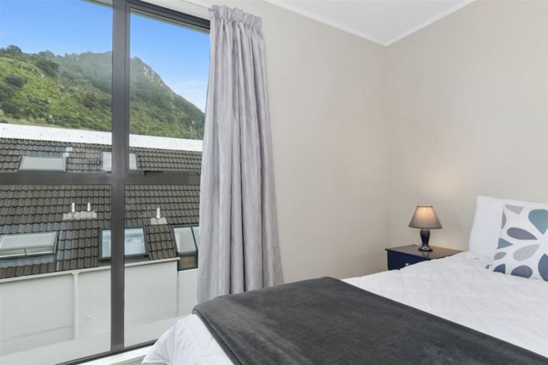 Photo of property in Capri Apartments, 5 The Mall, Mount Maunganui, 3116