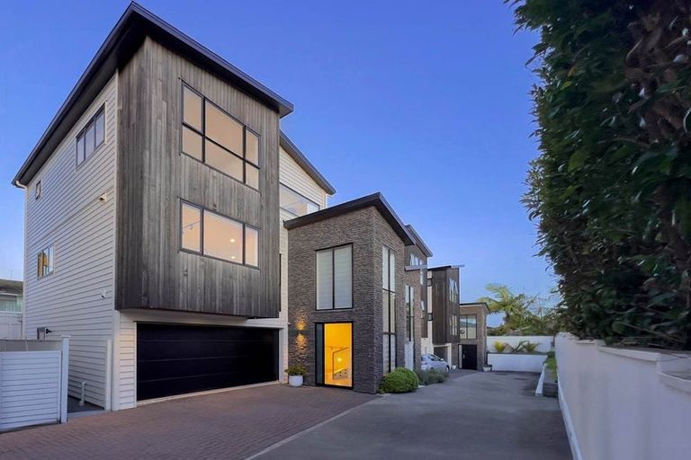 Photo of property in 34b Esmonde Road, Takapuna, Auckland, 0622