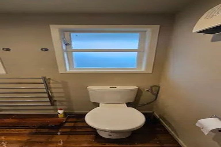 Photo of property in 44 Queen Street, Petone, Lower Hutt, 5012