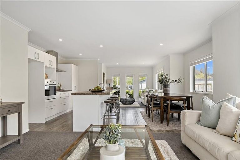 Photo of property in 263 Lakes Boulevard, Pyes Pa, Tauranga, 3112