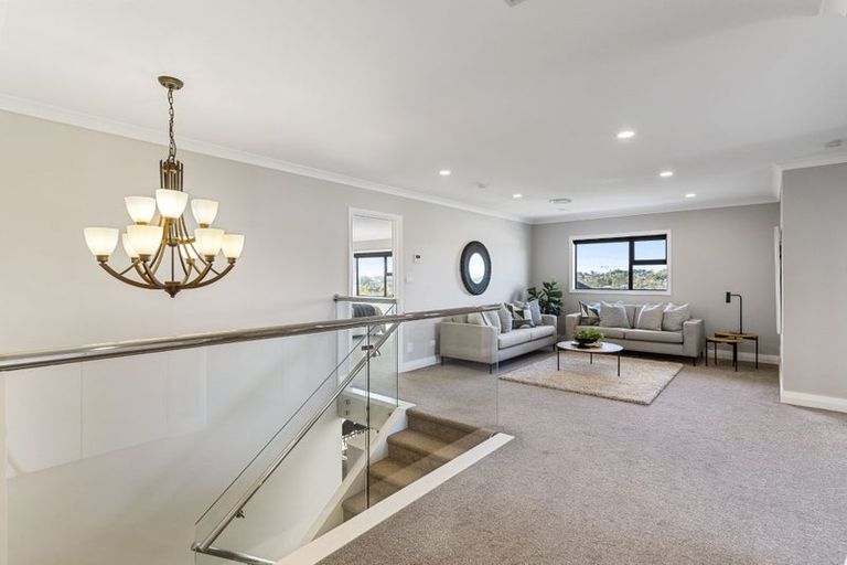 Photo of property in 16 Miller Rise, Silverdale, 0932