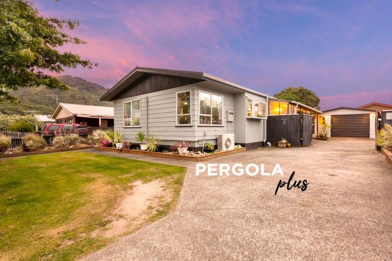 Photo of property in 84 Totara Park Road, Totara Park, Upper Hutt, 5018