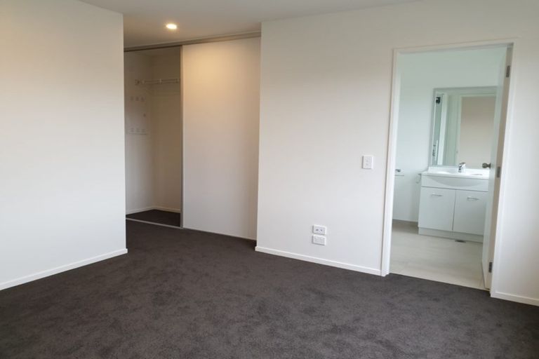 Photo of property in 29 Aviation Street, Takanini, 2112