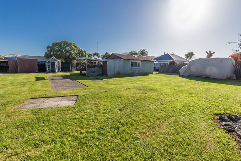 Photo of property in 55 Blake Street, New Brighton, Christchurch, 8061