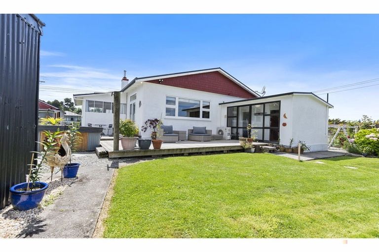 Photo of property in 26 Jollie Street, Geraldine, 7930