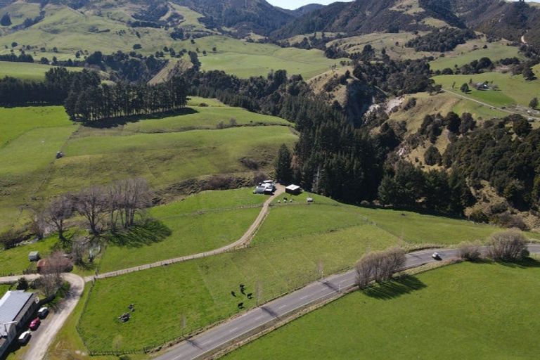 Photo of property in 3345 Weber Road, Weber, Dannevirke, 4970
