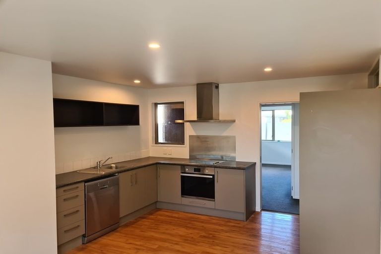 Photo of property in 74d Elizabeth Street, Riccarton, Christchurch, 8041