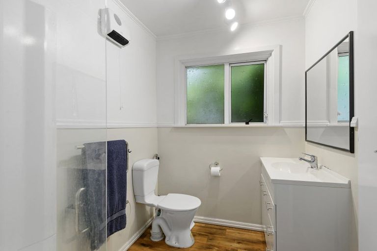 Photo of property in 126 Gilberthorpes Road, Hei Hei, Christchurch, 8042