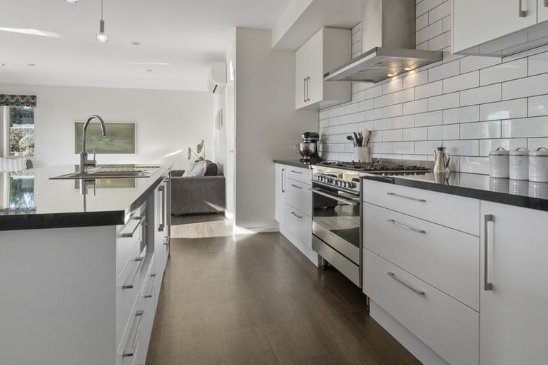 Photo of property in 90 Washbourn Drive, Richmond, 7020