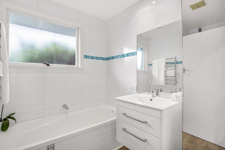 Photo of property in 11 Marlene Street, Casebrook, Christchurch, 8051