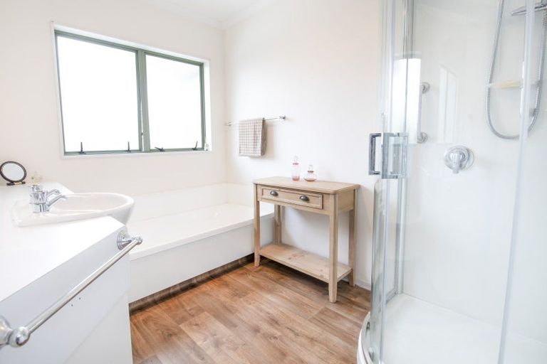 Photo of property in 166b Guppy Road, Taradale, Napier, 4112