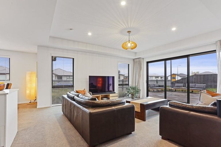 Photo of property in 36 Herridge Street, Woodend, 7610