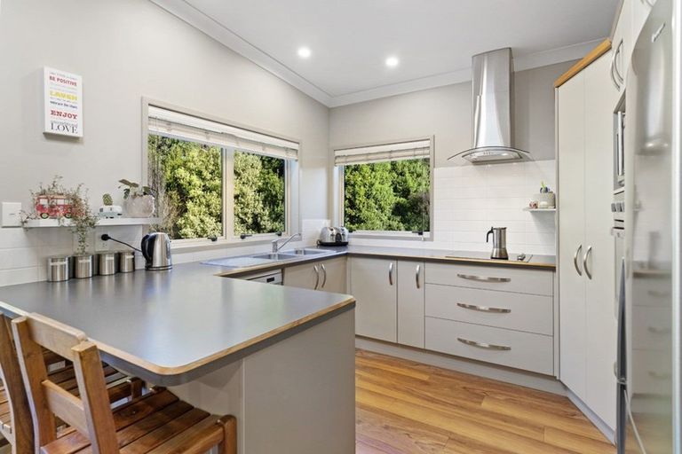 Photo of property in 107 Twin Oak Avenue, Papamoa Beach, Papamoa, 3118