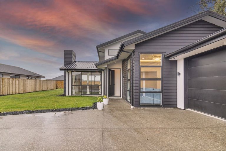 Photo of property in 30 Cooney Avenue, Darfield, 7571