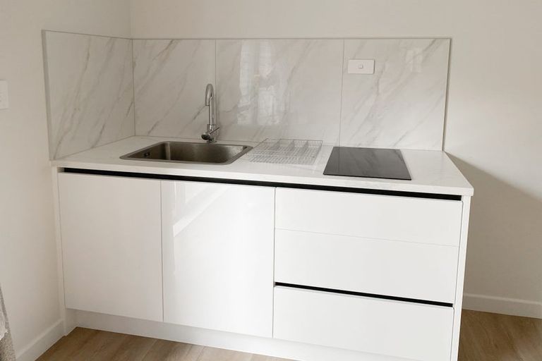 Photo of property in 37 Elevation Street, Flat Bush, Auckland, 2019