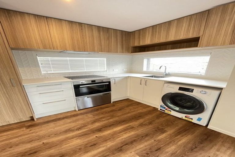 Photo of property in 1/43 Churton Crescent, Taita, Lower Hutt, 5011