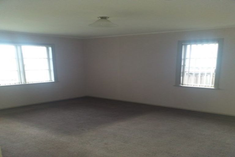 Photo of property in 66 Mclean Avenue, Papatoetoe, Auckland, 2025