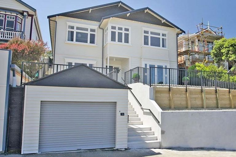 Photo of property in 74 Northland Road, Northland, Wellington, 6012