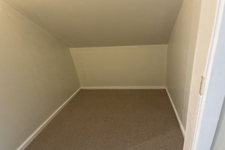 Photo of property in 18 Newstead Avenue, Browns Bay, Auckland, 0632