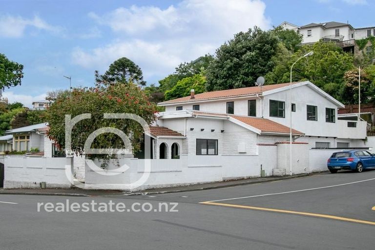 Photo of property in 75 Milton Road, Bluff Hill, Napier, 4110