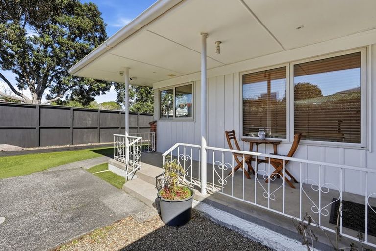 Photo of property in 1/13 Esmonde Road, Takapuna, Auckland, 0622