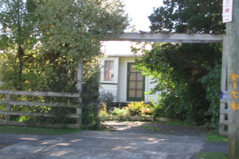 Photo of property in 110 Old Wairoa Road, Papakura, 2110