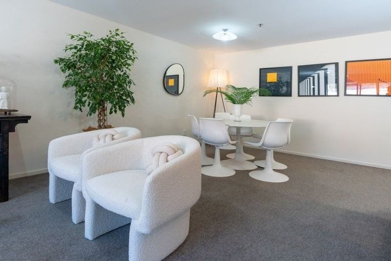 Photo of property in Elizabeth Street Chapel, 7/6 Elizabeth Street, Mount Victoria, Wellington, 6011