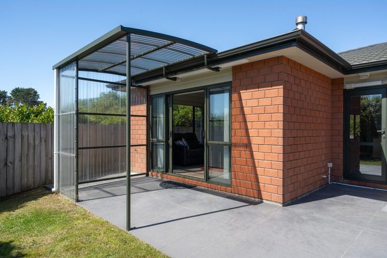 Photo of property in 265 Mark Avenue, Grenada Village, Wellington, 6037