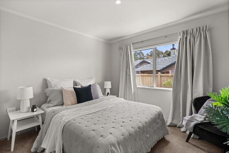 Photo of property in 162 Oteki Park Drive, Welcome Bay, Tauranga, 3112