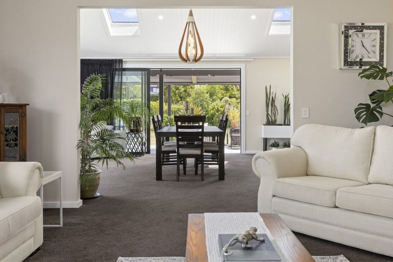 Photo of property in 73 Huka Falls Road, Rangatira Park, Taupo, 3384