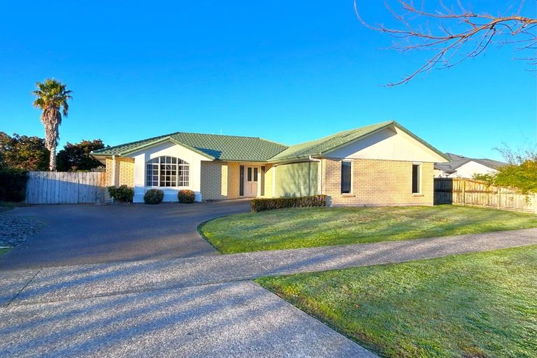 Photo of property in 40 Farringdon Avenue, Rototuna North, Hamilton, 3210
