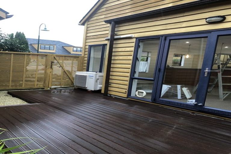 Photo of property in 18 Futuna Close, Karori, Wellington, 6012